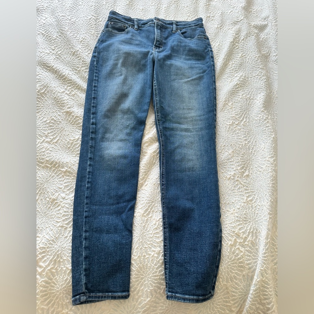 Lucky Brand Indigo Denim Jeans